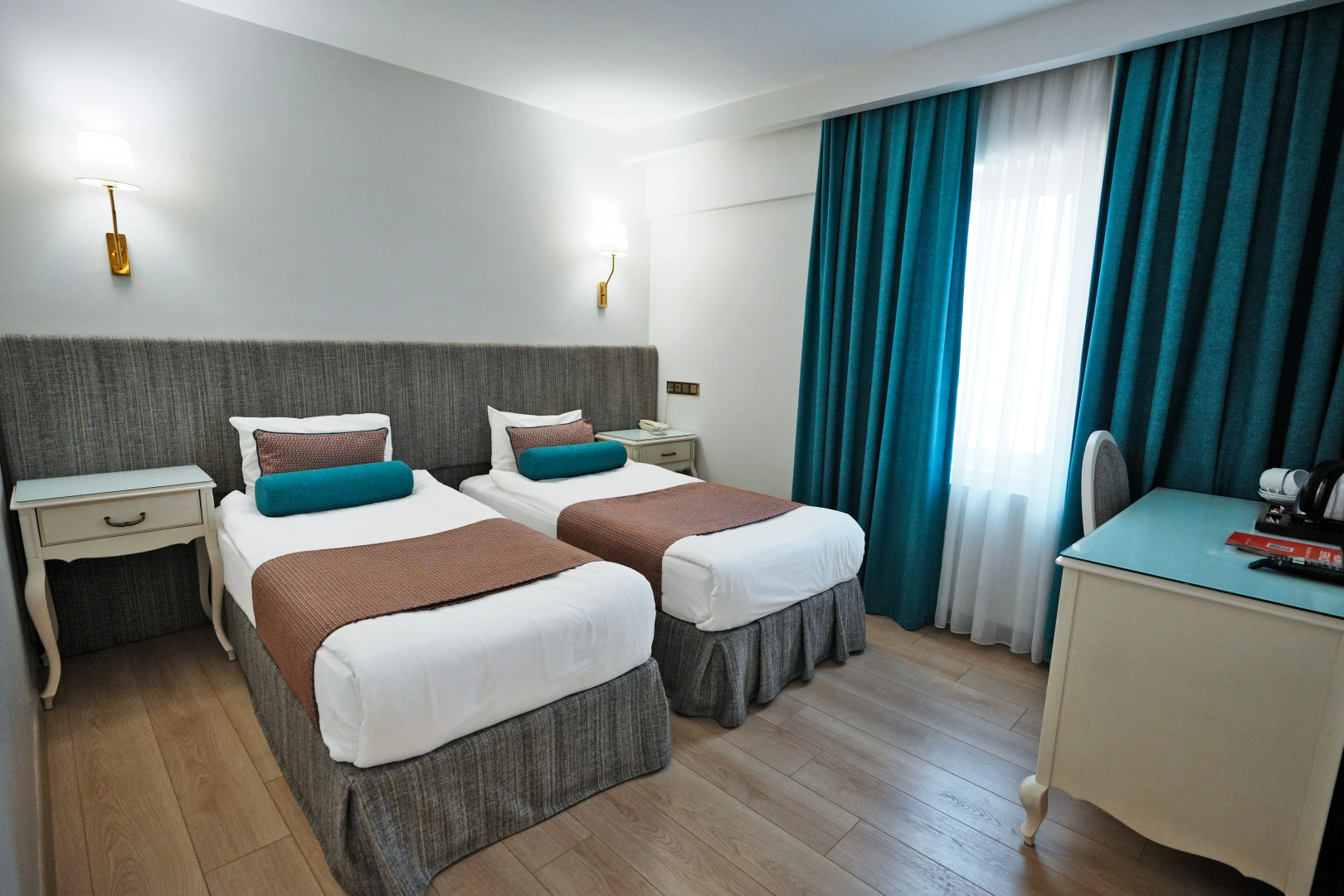Photo - Taximtown Hotel