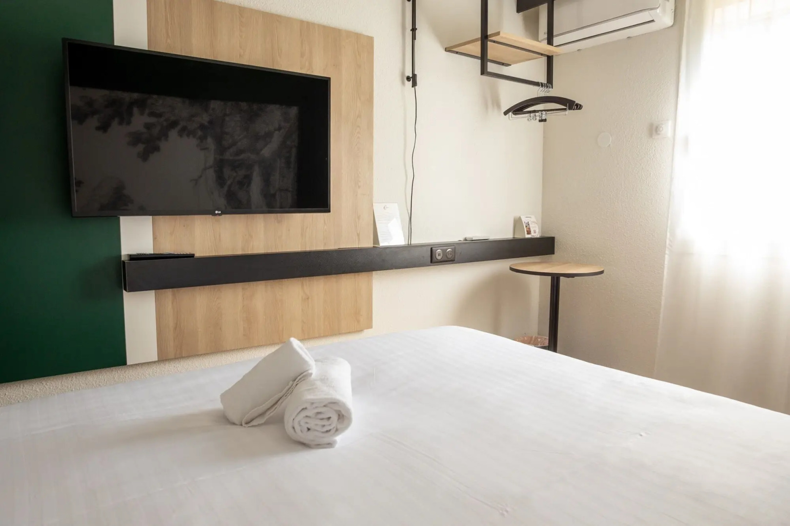 Photo - The Originals City Hôtel Bordeaux Porte du Bassin