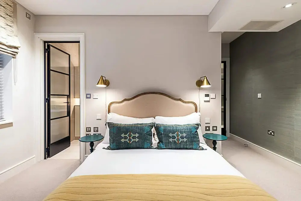 Foto - Pepys House A Modern Touch of History