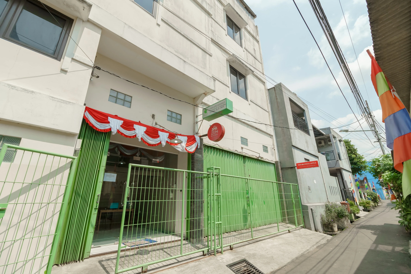 Photo - Green Apple Residence near Sarinah Mitra RedDoorz
