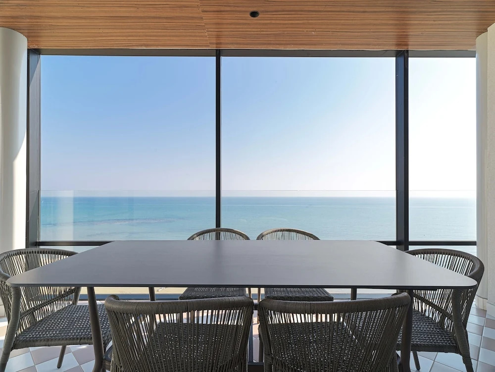 Photo - LIV Mackenzie Beach Suites Larnaca ADULTS ONLY