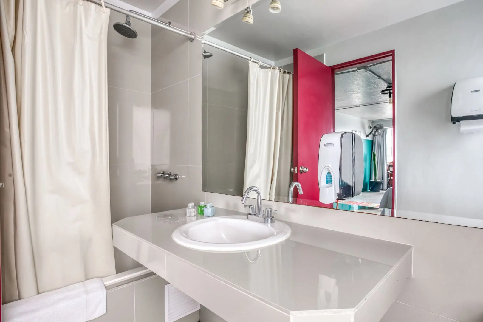 Photo - NAIA Hotel Miraflores