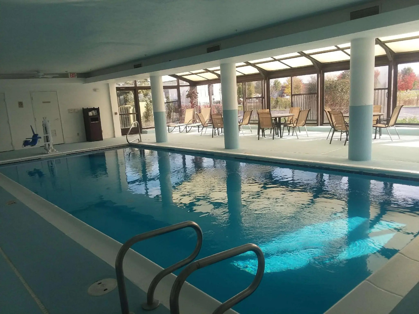 Photo - Best Western Joliet Inn & Suites