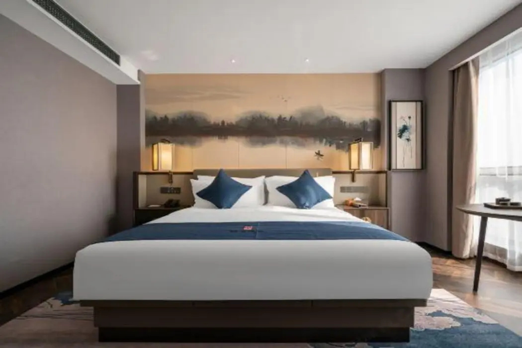 Rezen Dong Hotel