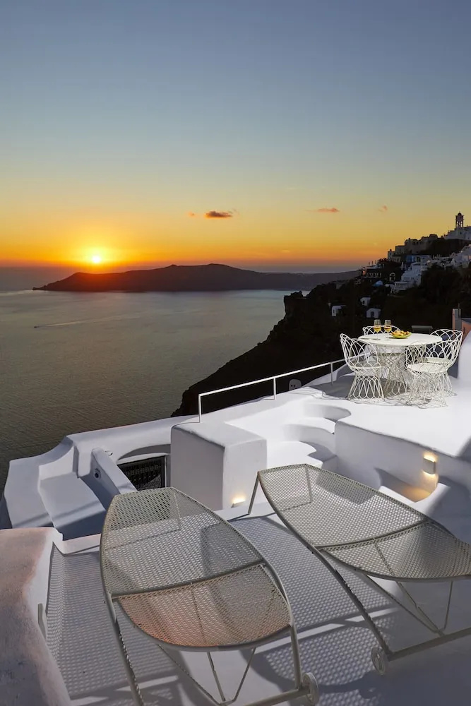 Photo - Gitsa Cliff Luxury Villa