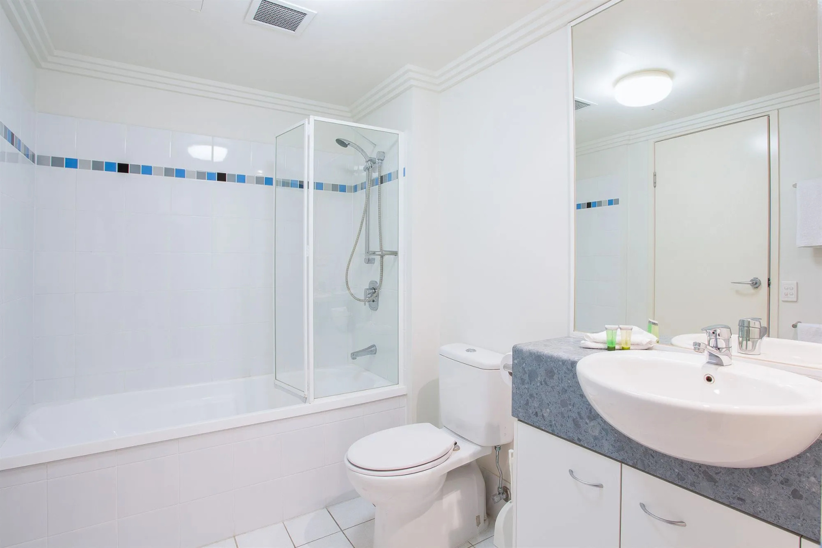 Photo - Republic Apartments