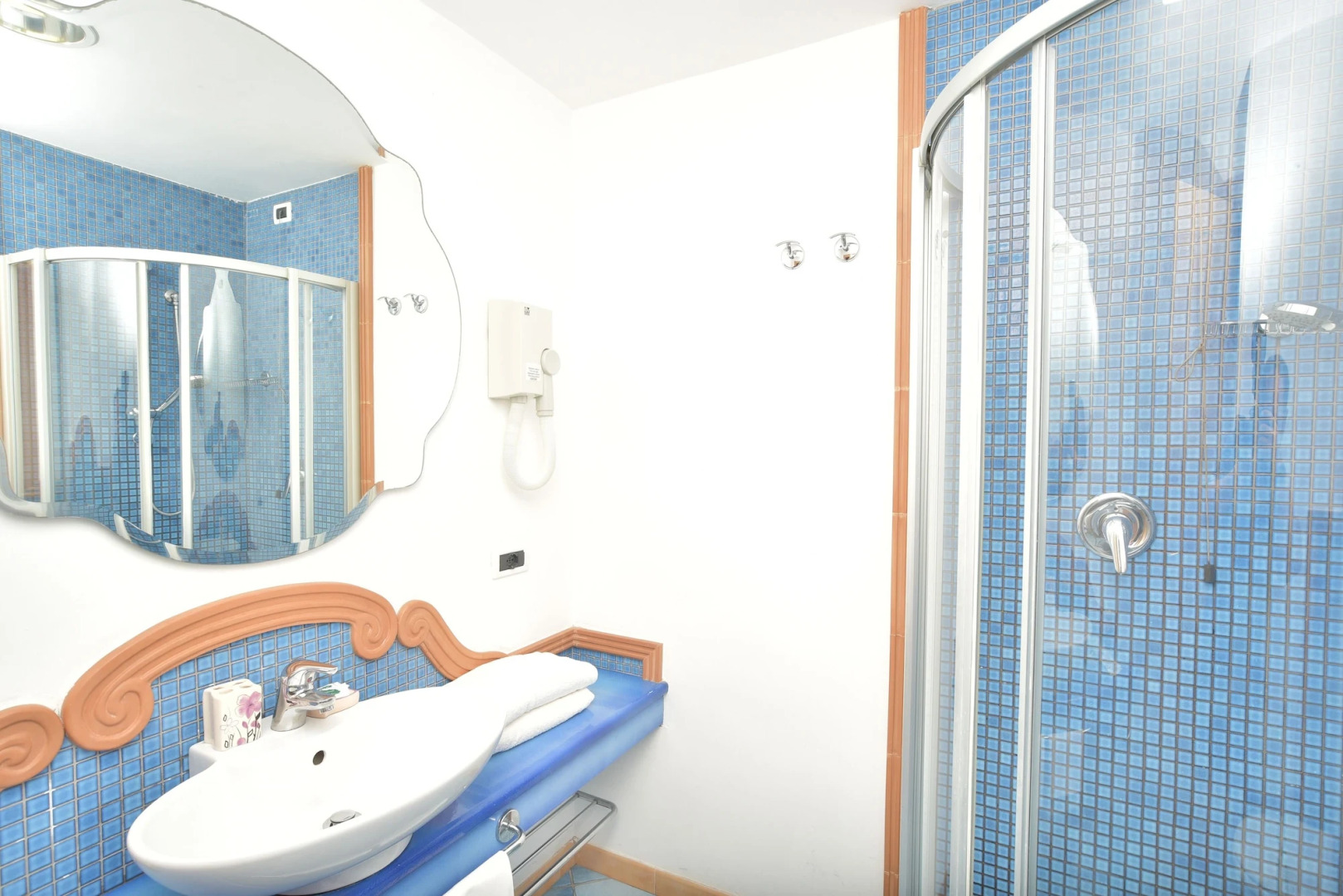 Photo - Albergo Italia - Beach Hotel