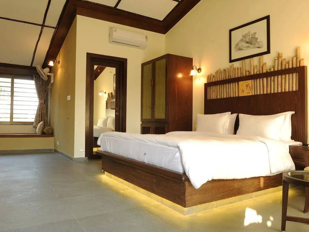 Asiatic Lion Lodge