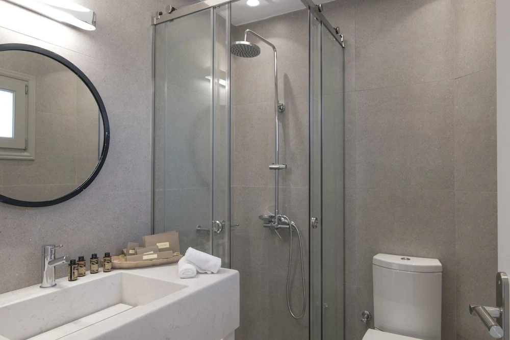 Photo - Symphony Suites Santorini