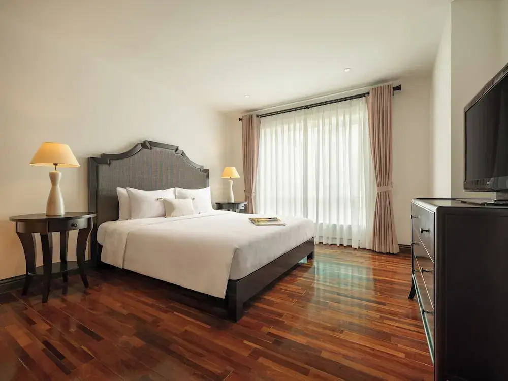 Foto - Elegant Suites Central