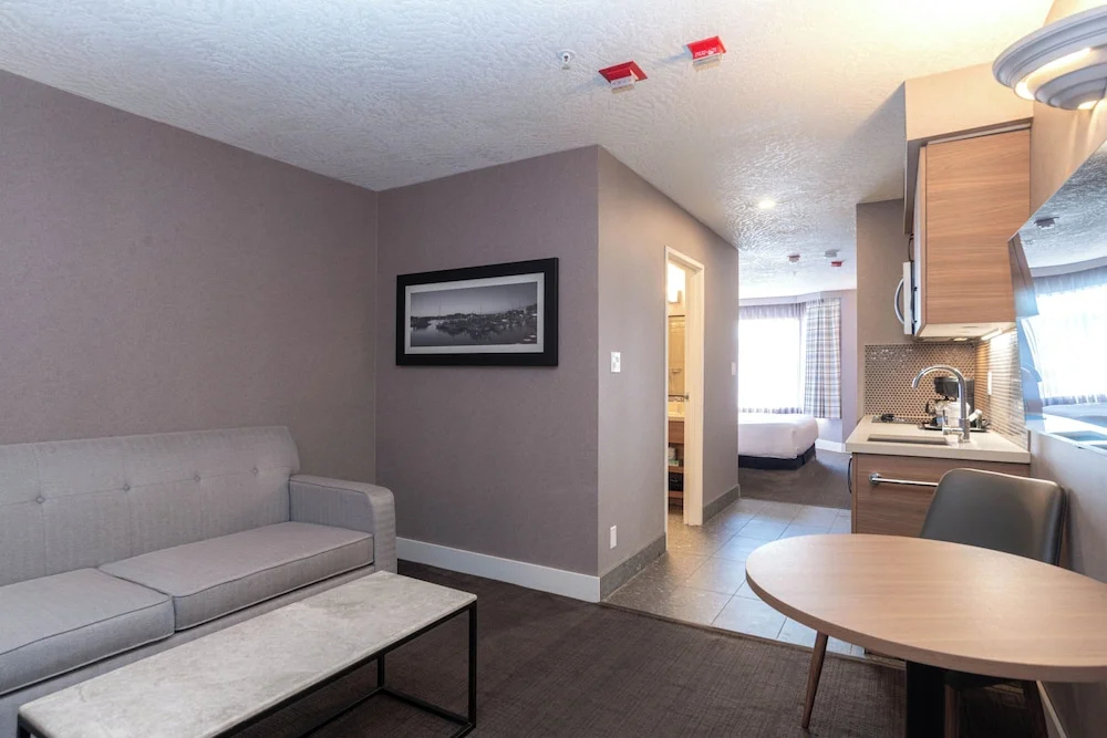 Photo - Sandman Hotel Victoria