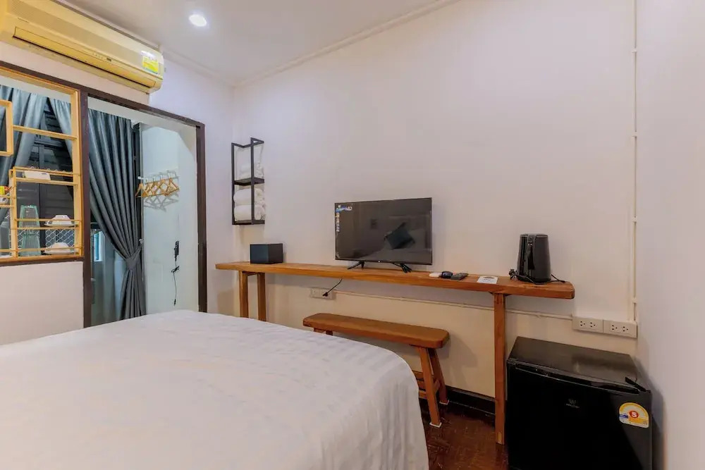 Foto - Calmly Stay Ratchada