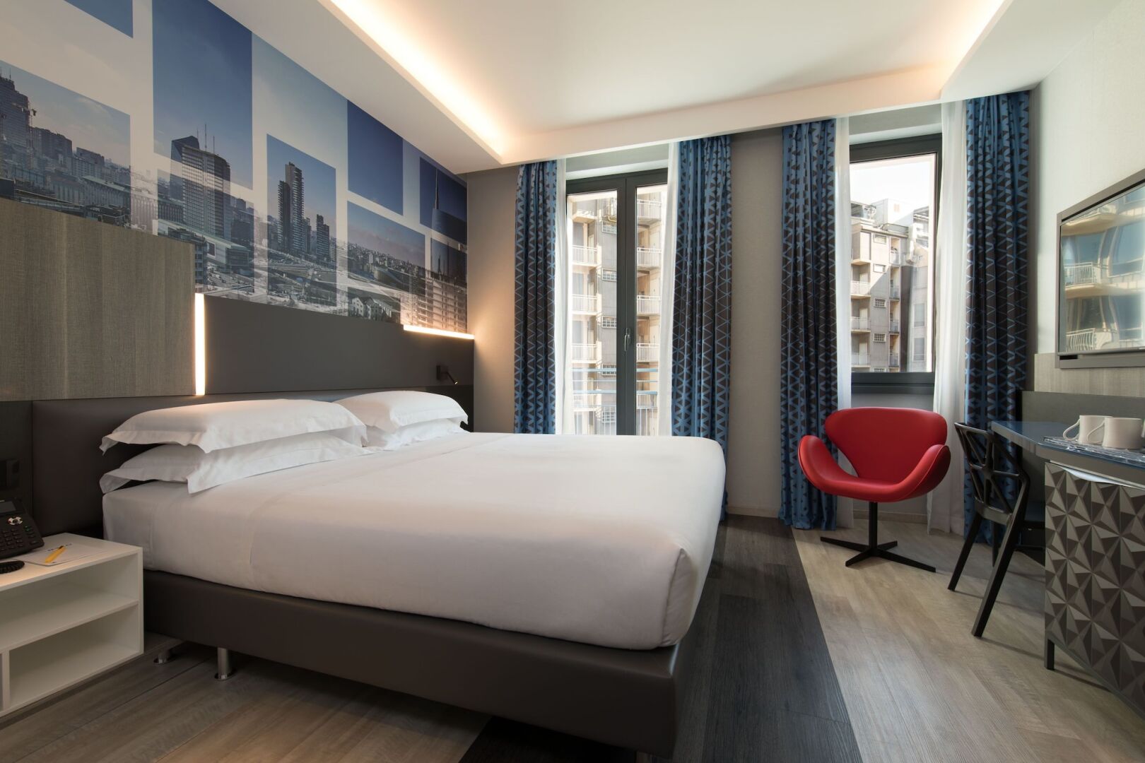 Photo - iQ Hotel Milano