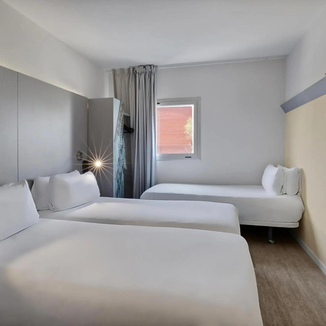 Foto - B&B HOTEL Girona 2