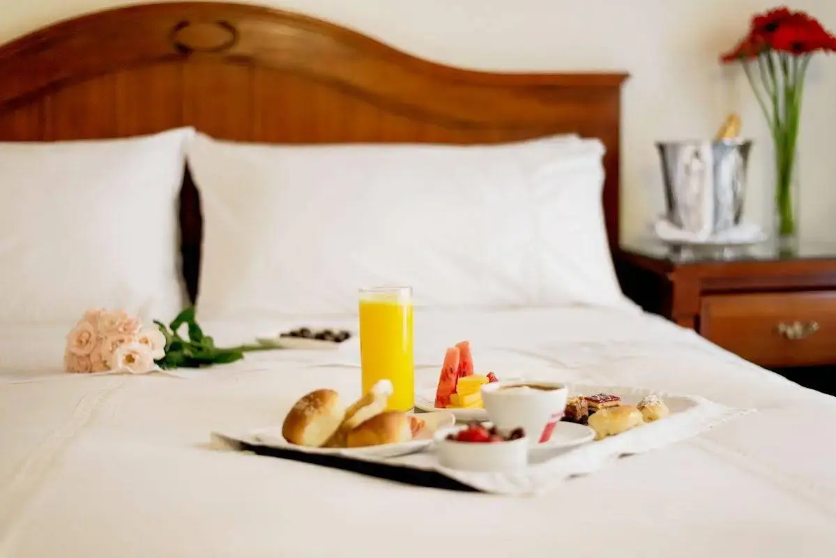 Photo - MR Express (ex Hotel Neruda Express)