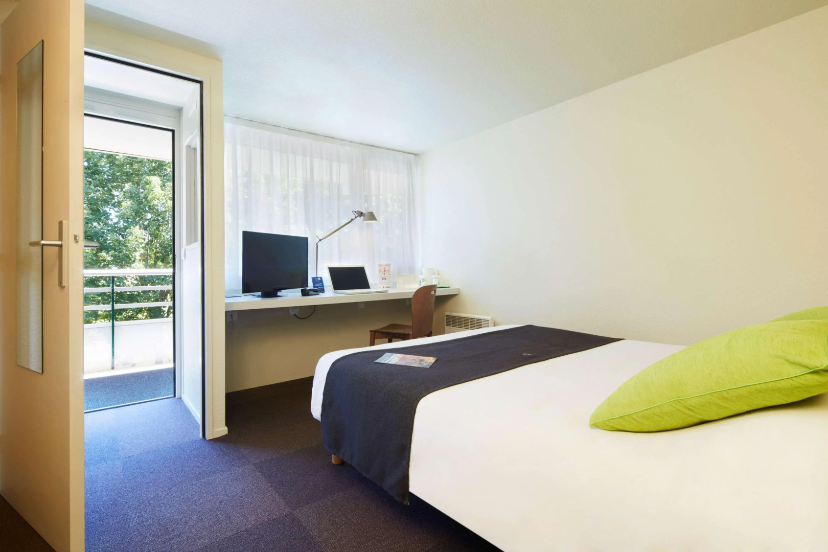 Photo - Campanile Poitiers - Site du Futuroscope