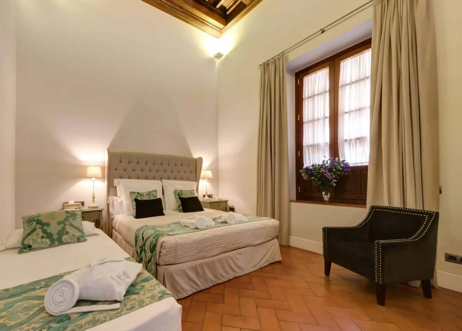 Photo - Palacio Pinello