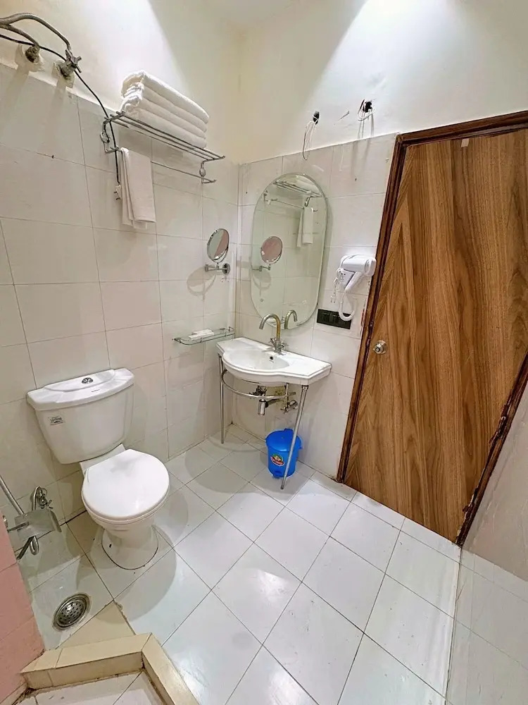 Foto - The Orion Express - Kailash Colony