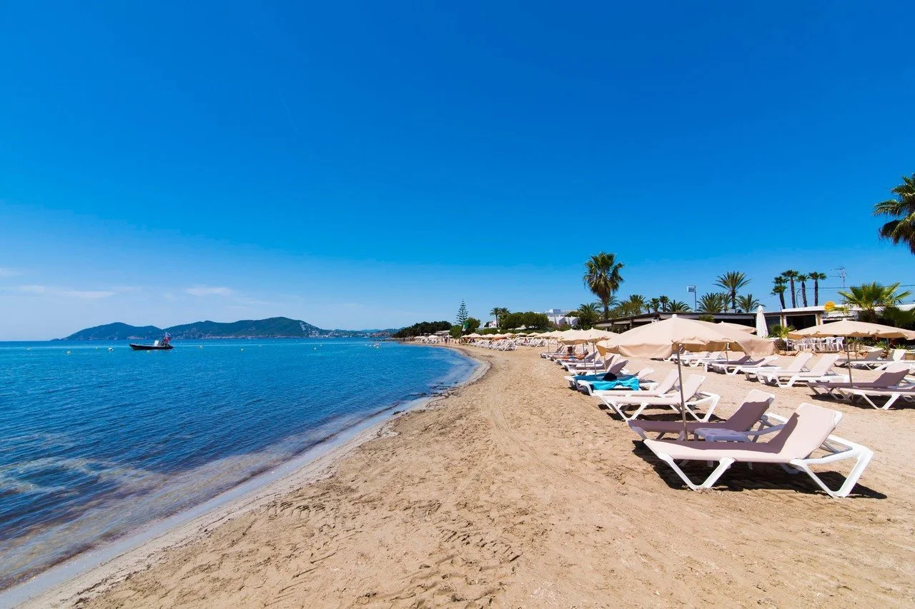 Photo - FERGUS Style Punta Arabi