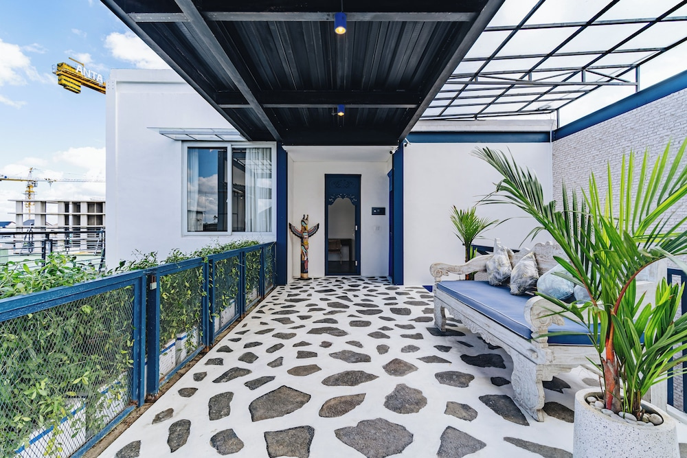 Foto - Omah Bleue - Designer 4 Bedrooms Villa in Canggu