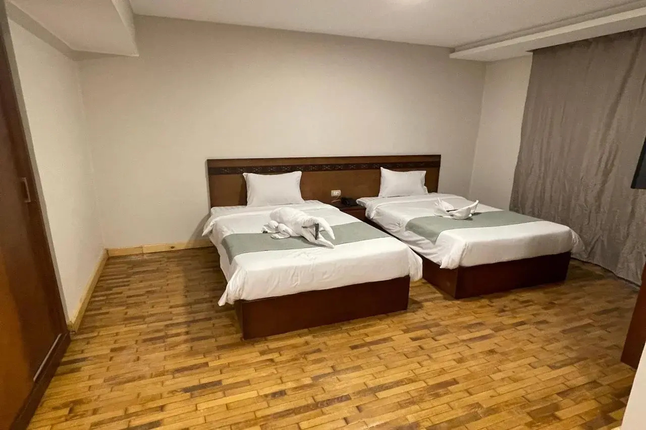 Photo - Miramar Evergreen Hotel