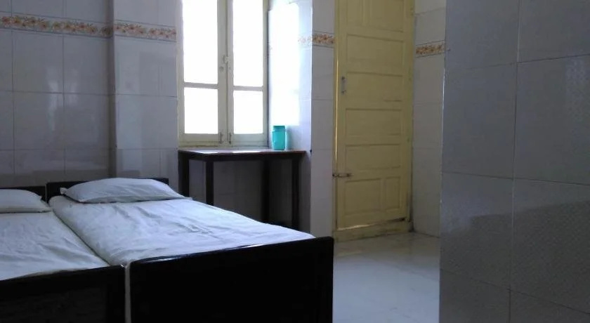 Hotel Ganesh Lodge