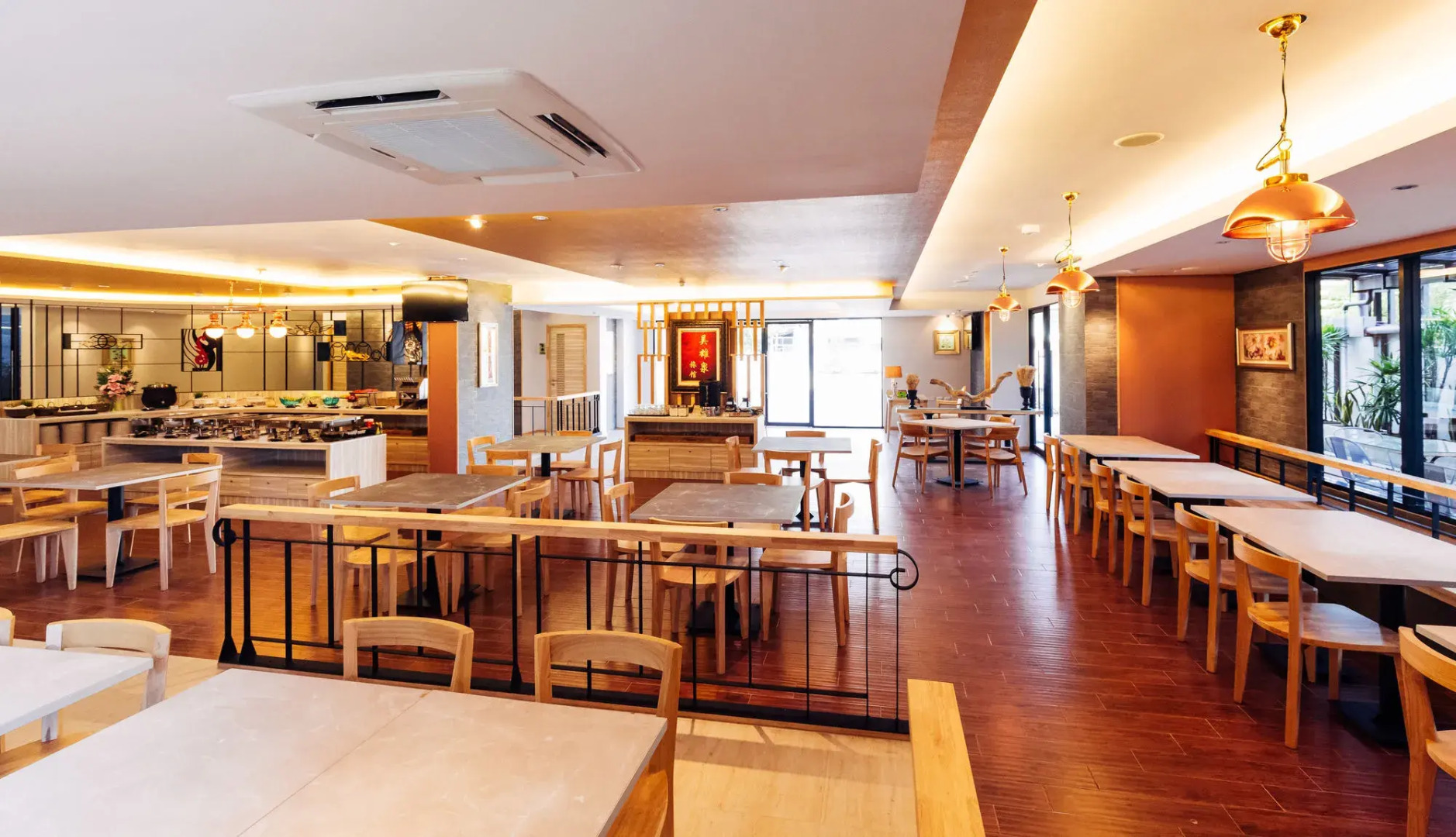 Photo - Baron Residence Bangkok