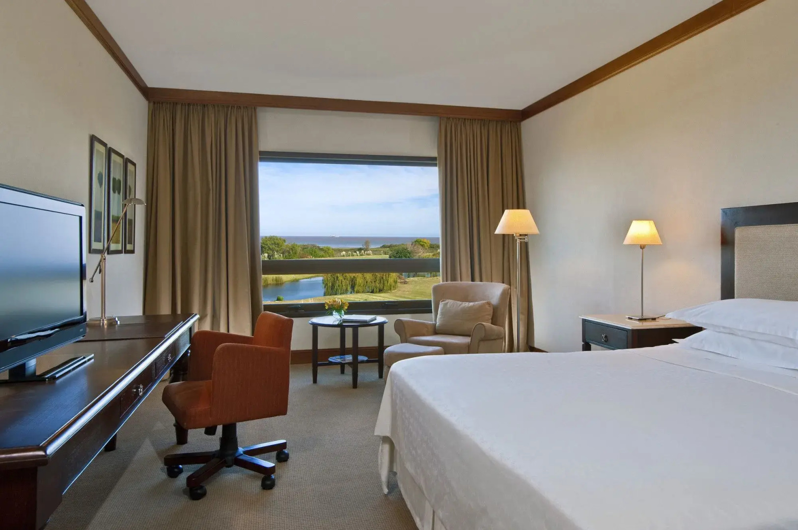 Photo - Sheraton Colonia Golf & Spa Resort