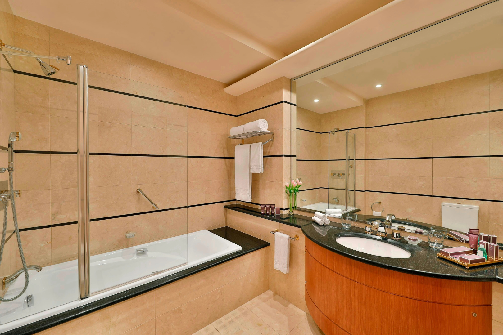 Photo - The Ritz-Carlton, Riyadh