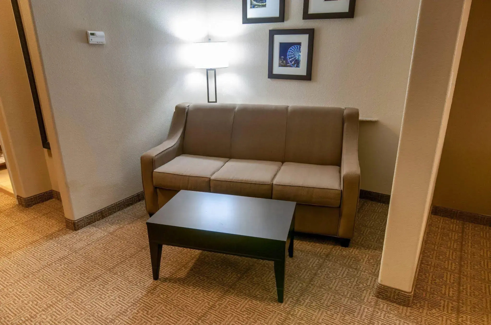 Foto - Spark Suites - Hobby Airport