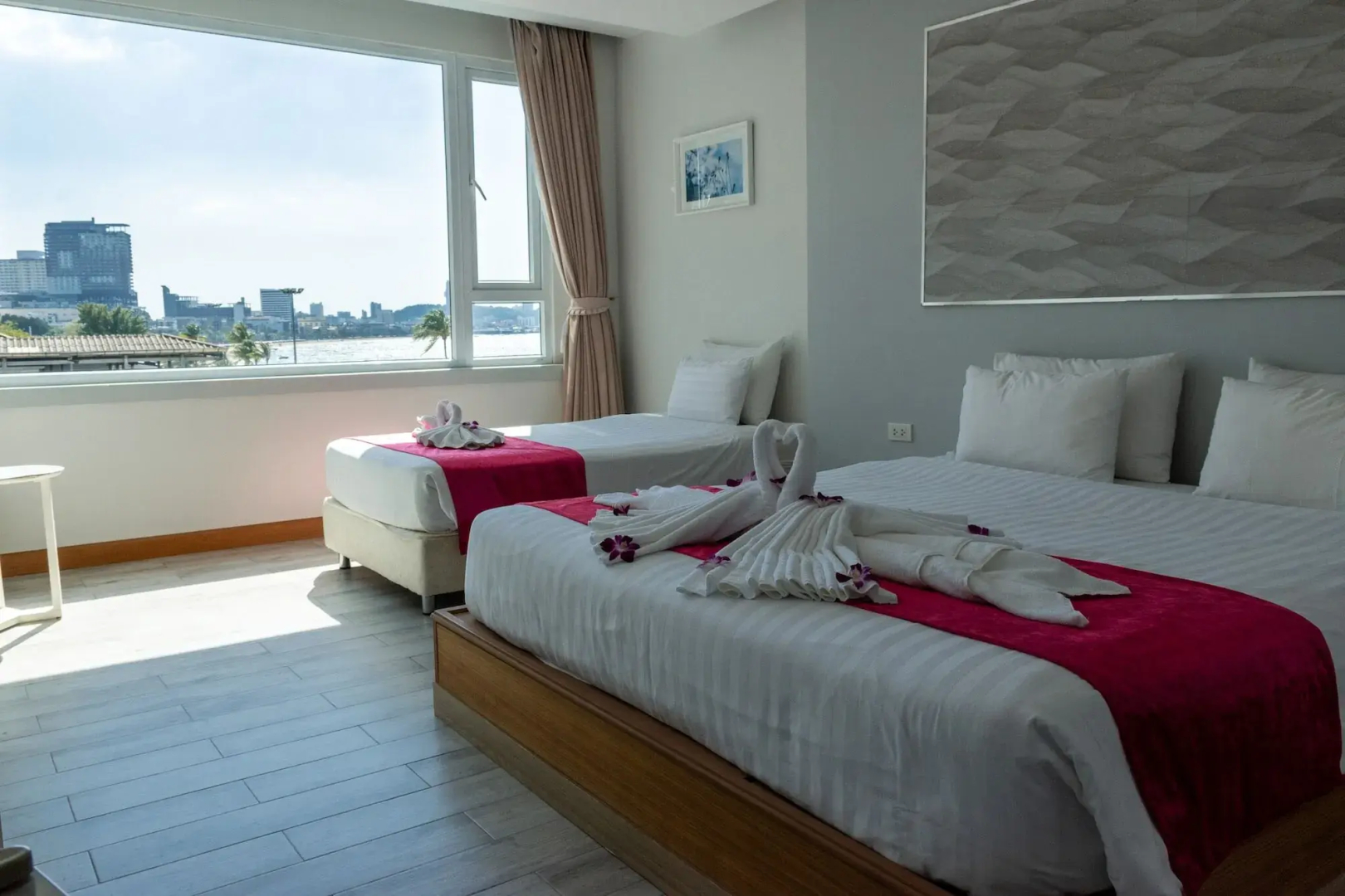 Foto - The Beach Front Resort, Pattaya