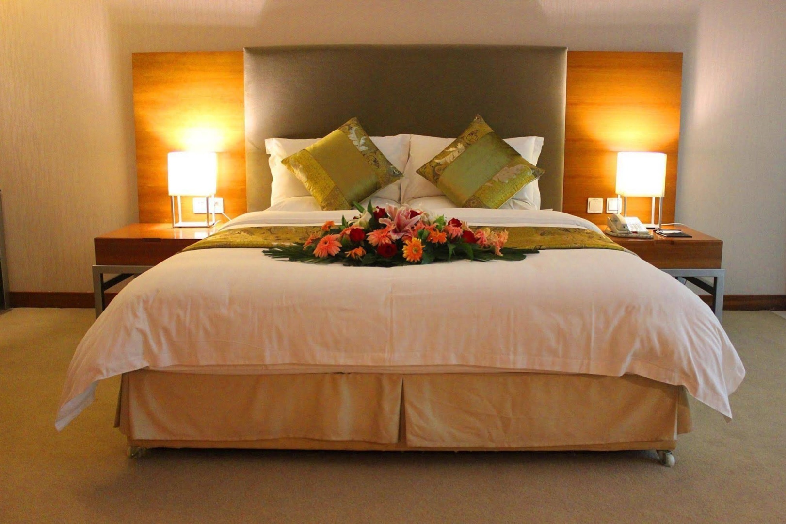Vienna Classic Hotel (Hengtong Fortune Center Store)