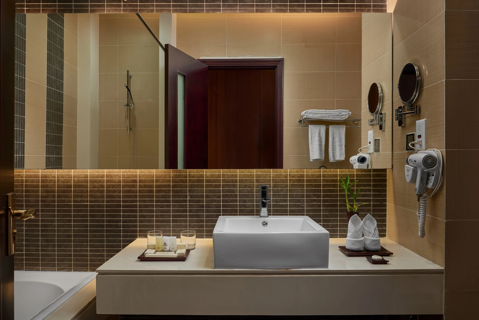 Photo - Dara Airport City Hotel & Spa