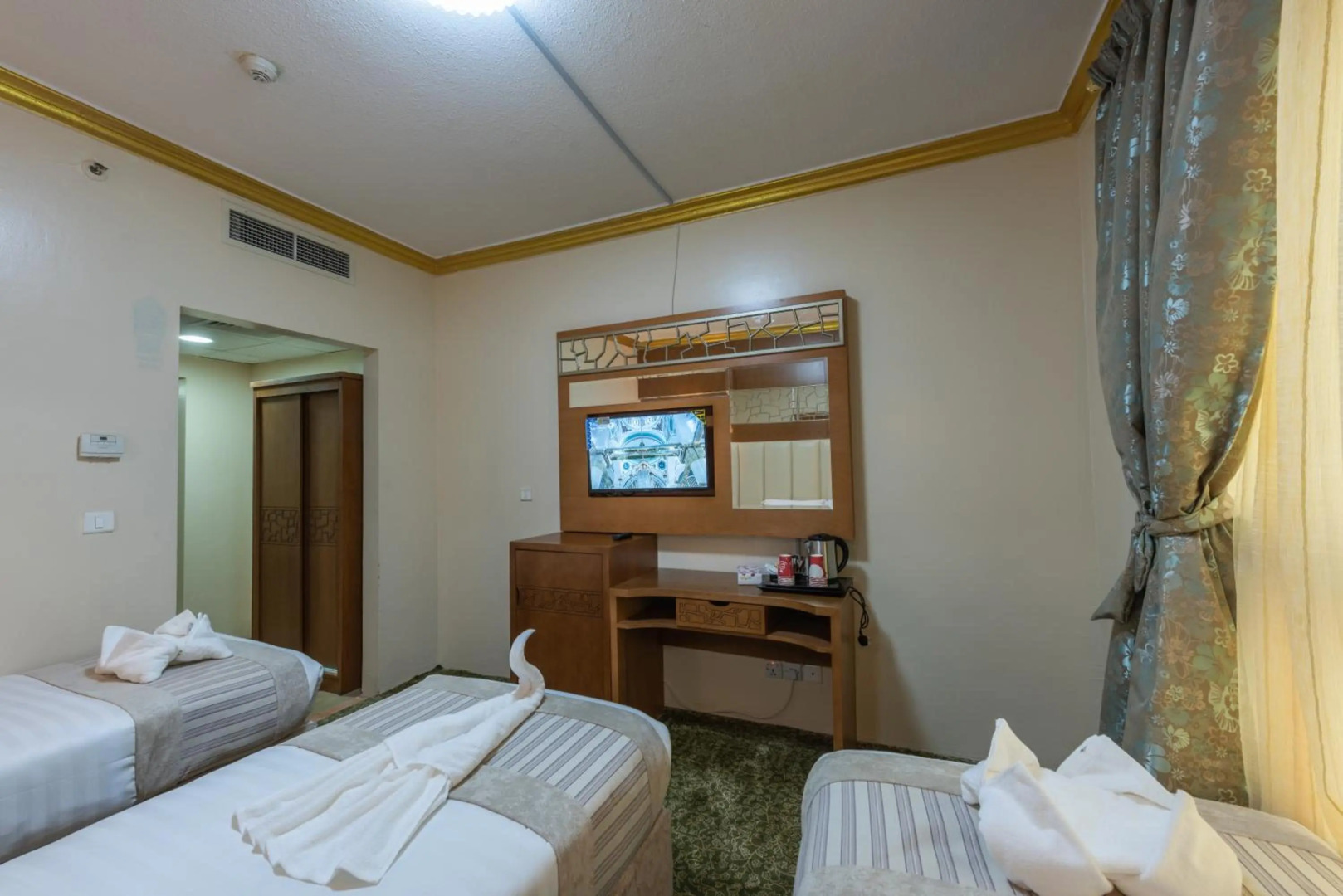 Photo - Grand Zowar Hotel