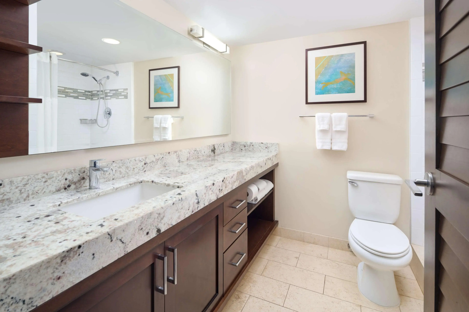 Photo - Ilikai Hotel & Luxury Suites