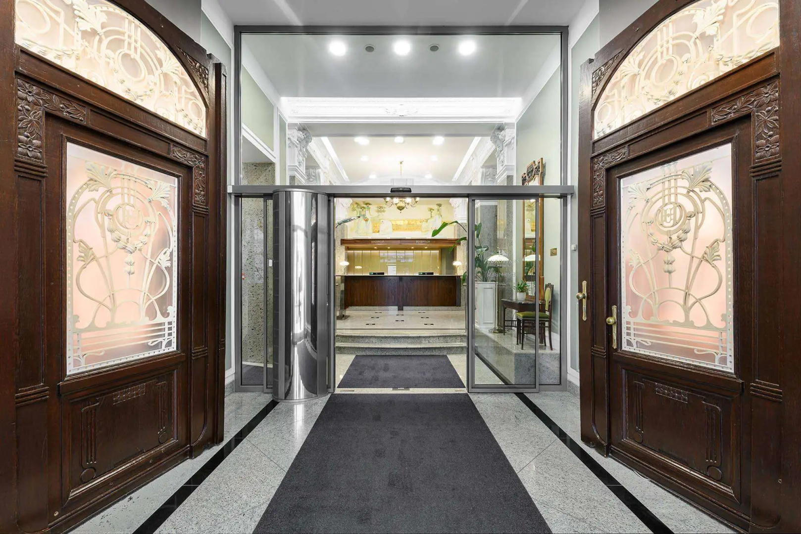 Photo - Grand Hotel Union Eurostars