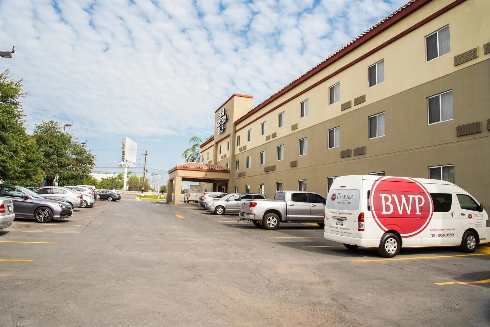 Photo - Best Western Plus Monterrey Airport