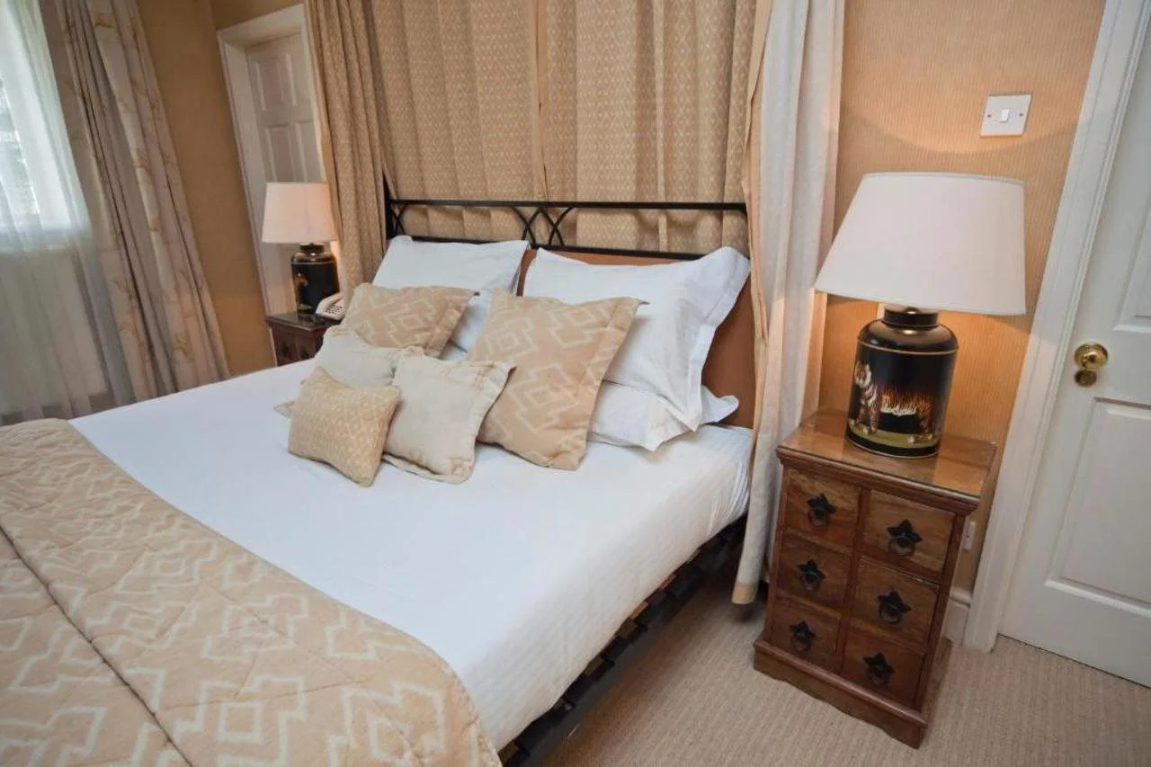 Photo - Rowton Hall Hotel and Spa
