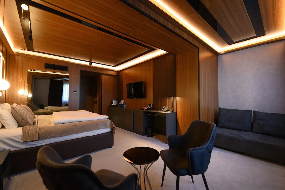 Photo - Hotel Square