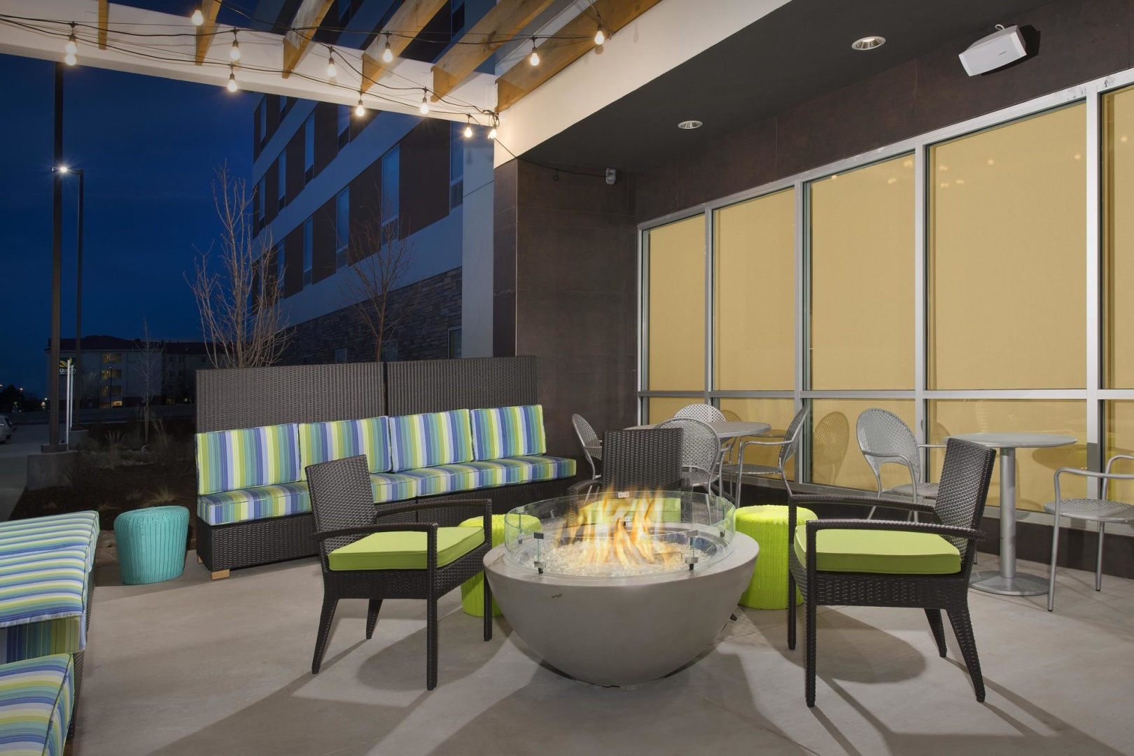 Photo - Home2 Suites by Hilton Denver International Airport