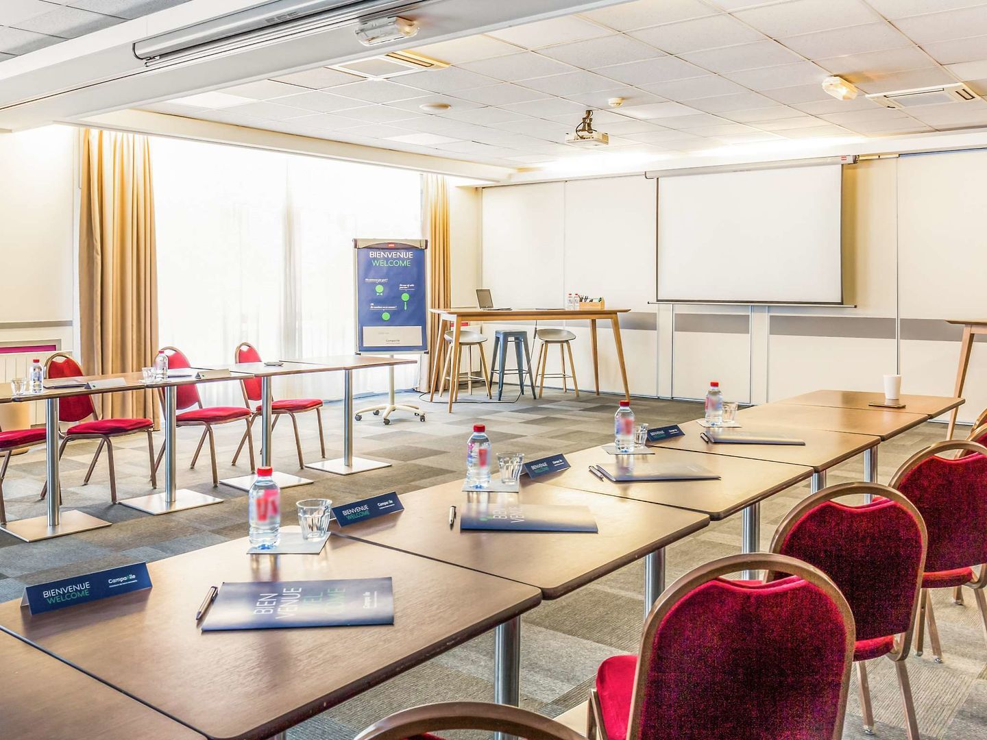 Foto - Campanile PRIME - Suresnes - La Défense