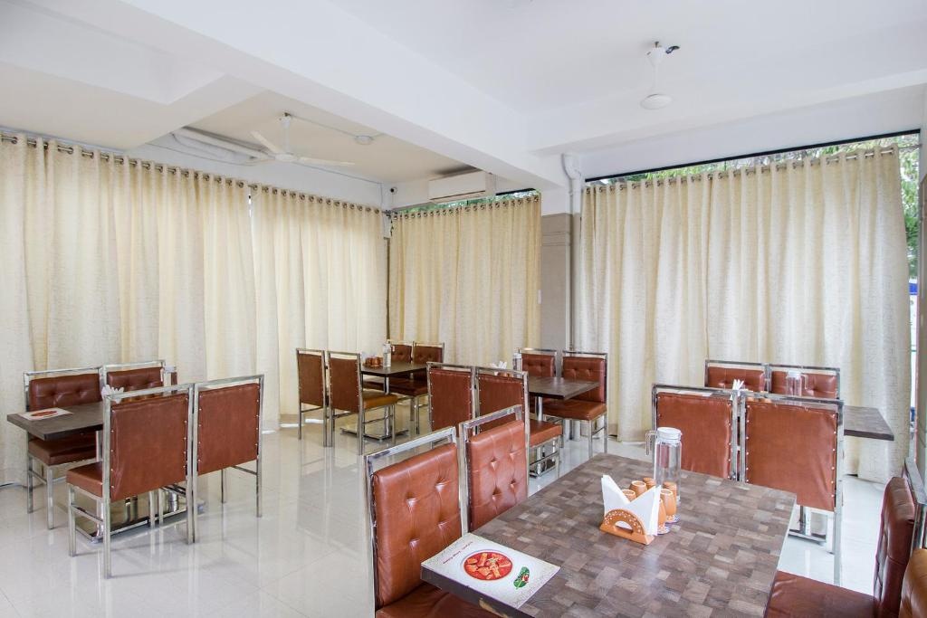 Photo - FabHotel Limestone Suites
