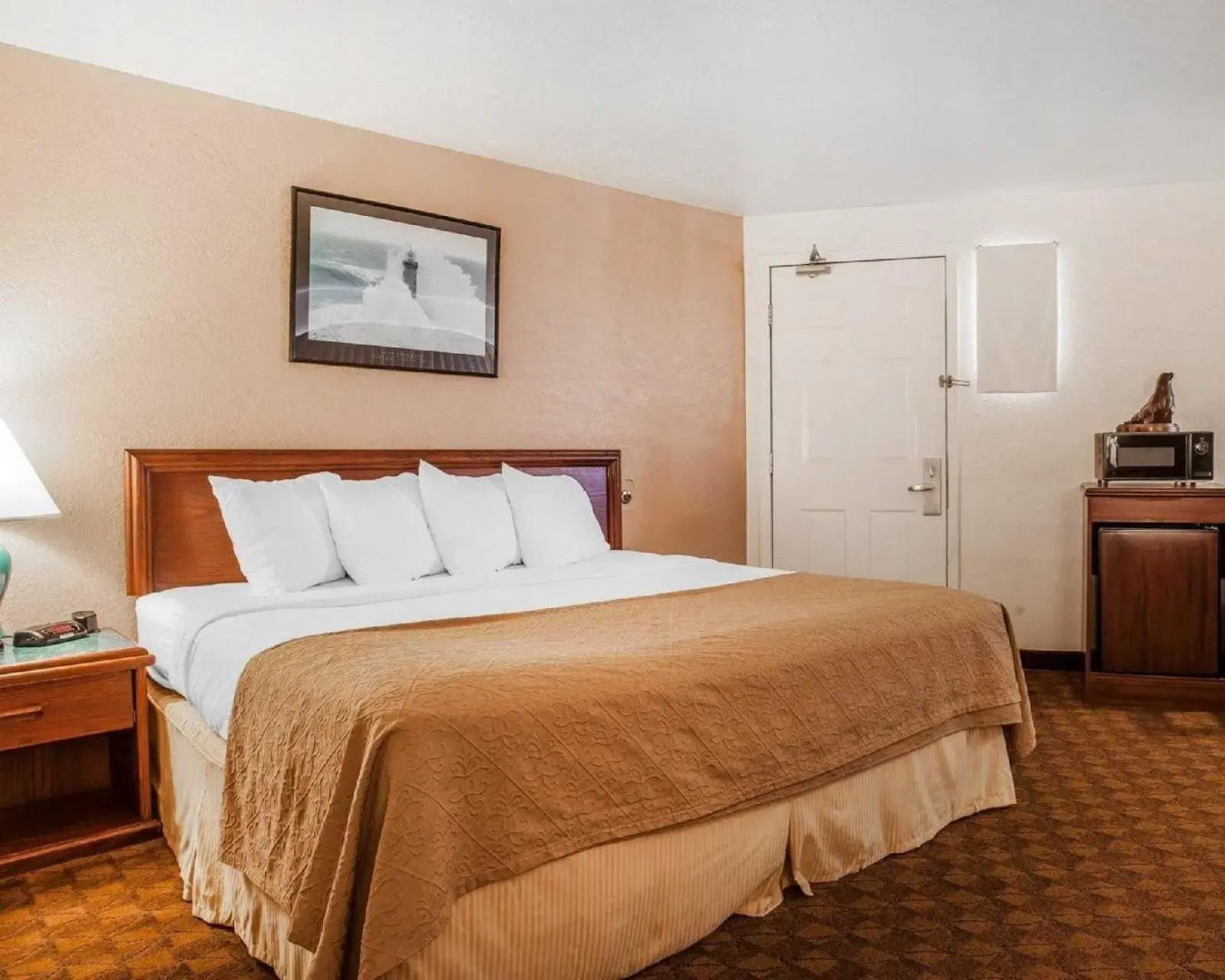 Photo - Port Angeles Inn