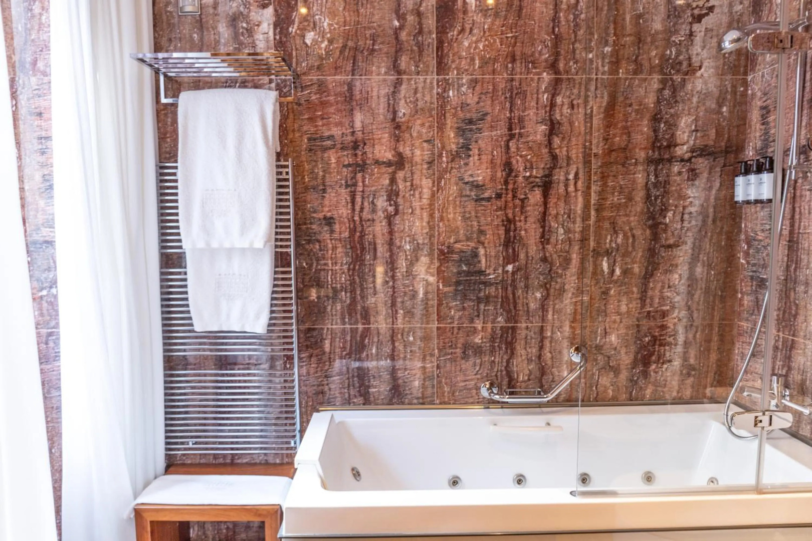 Photo - Mirador de Dalt Vila-Relais & Chateaux