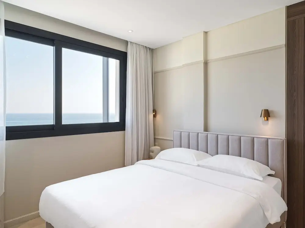 Photo - LIV Mackenzie Beach Suites Larnaca ADULTS ONLY