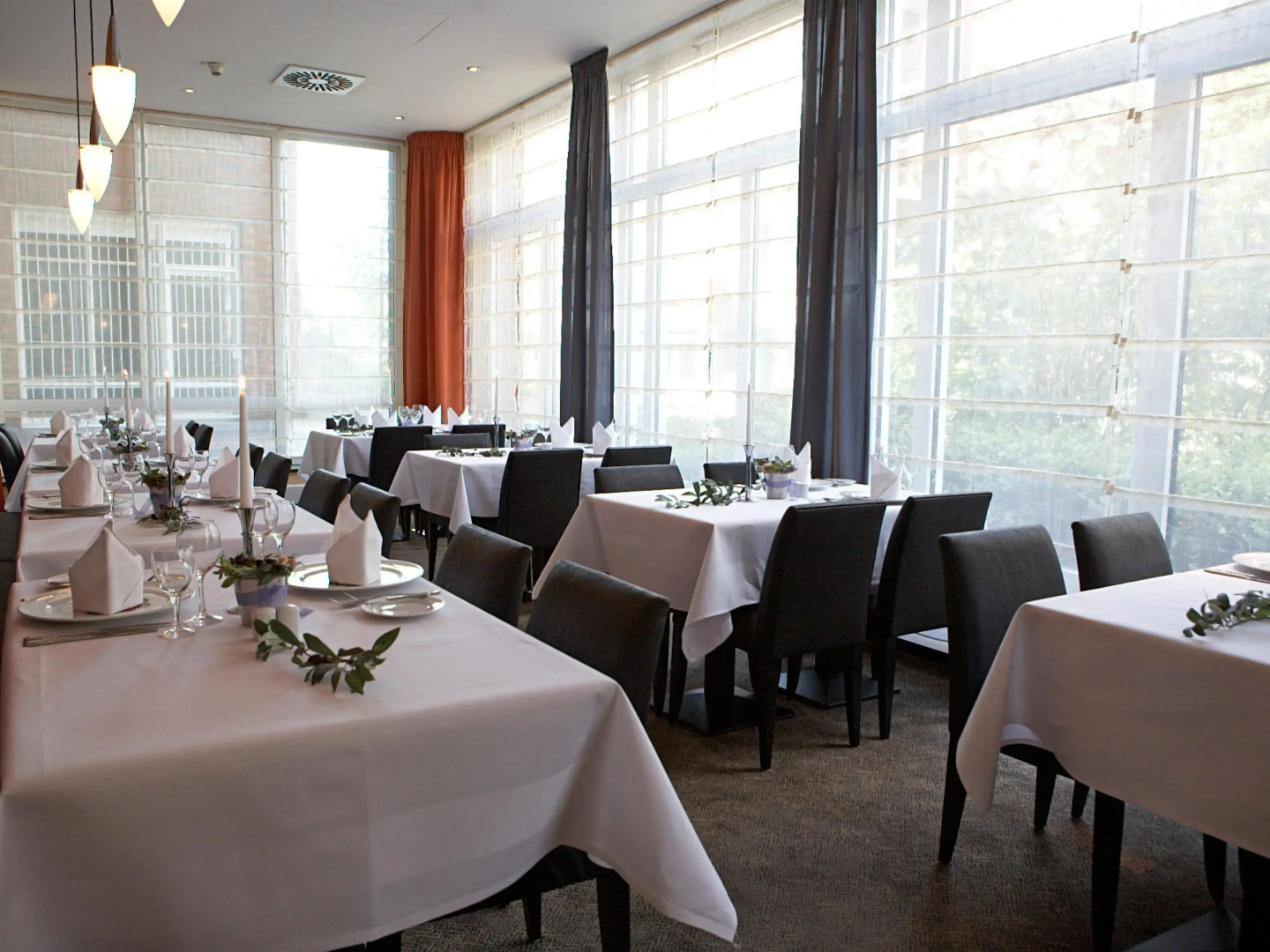 Foto - Plaza Premium Koln