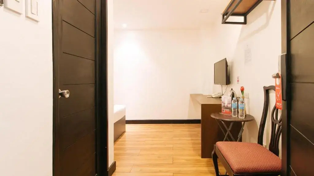 Foto - RedDoorz Plus at MM Hotel Las Pinas former RedDoorz Plus Near Bamboo Organ