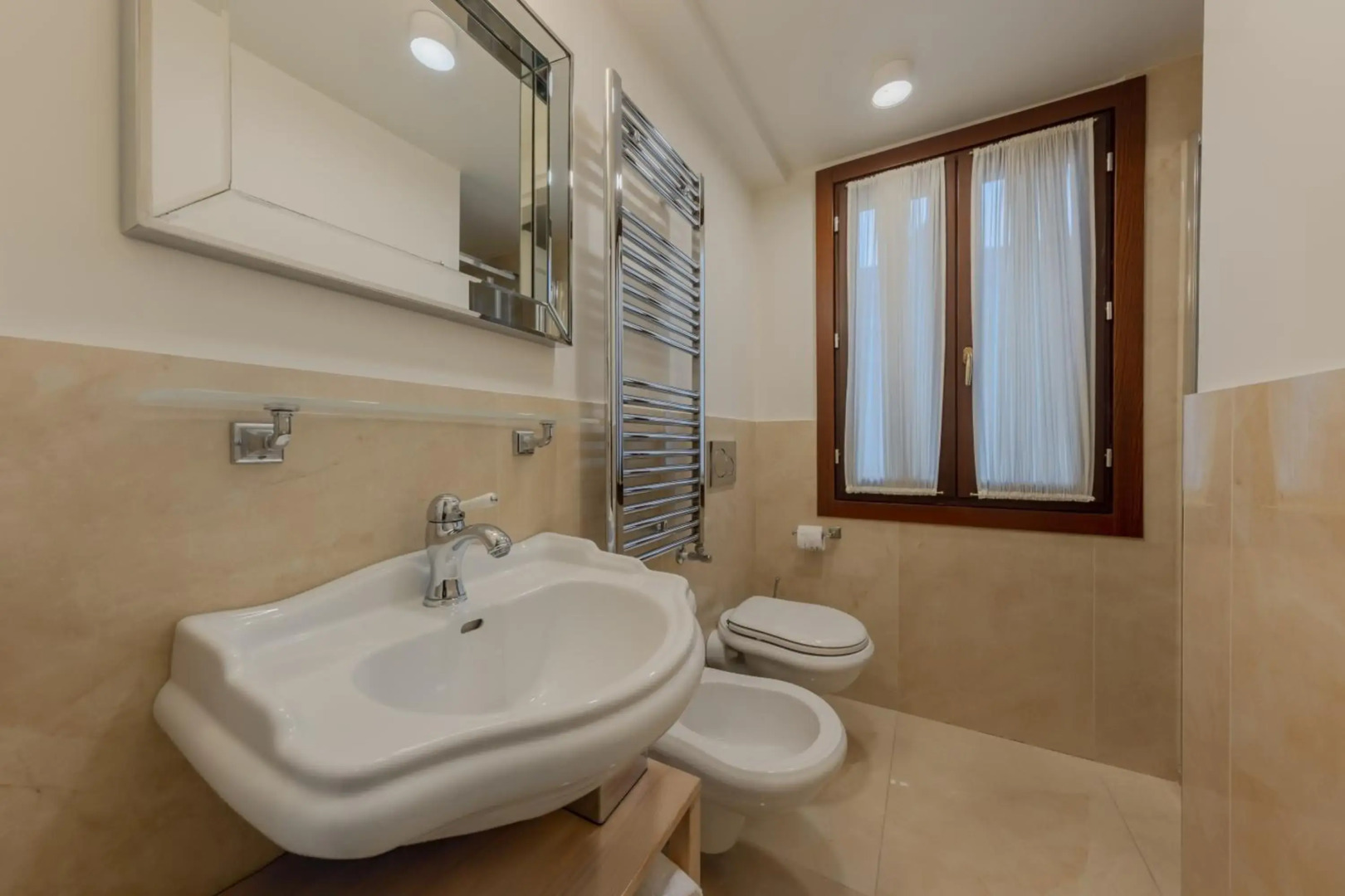 Photo - Hotel Metropole