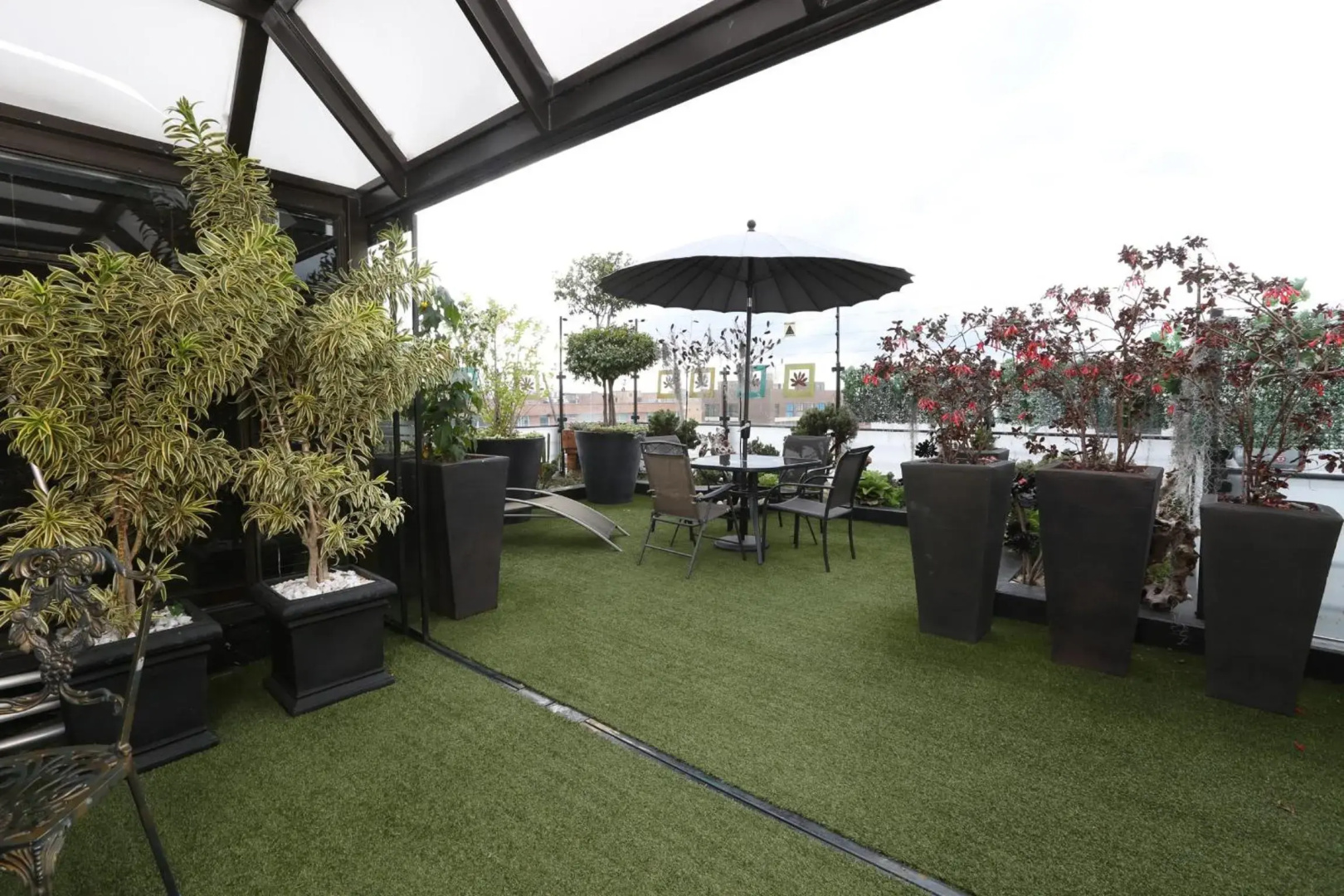 Photo - Hotel Suites 108