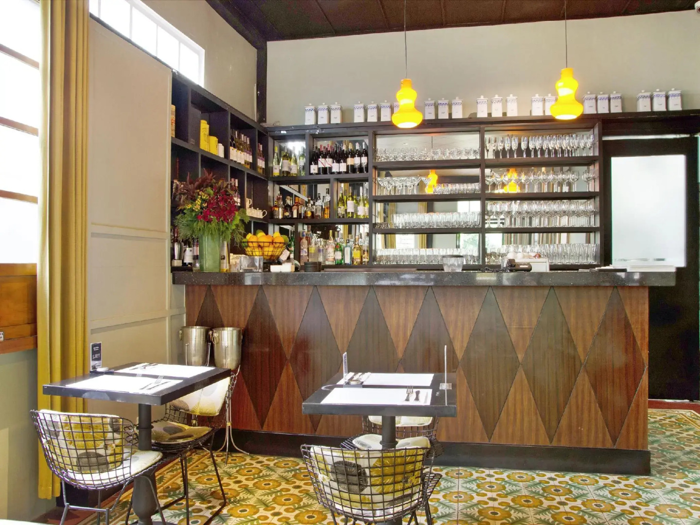 Photo - The Henry Hotel Manila